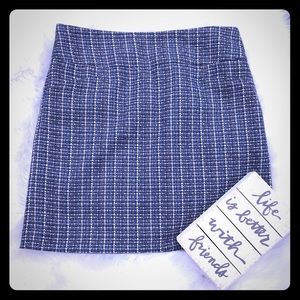 ❤️Perfect for Fall ...LOFT Tweed Skirt! Size 8.
